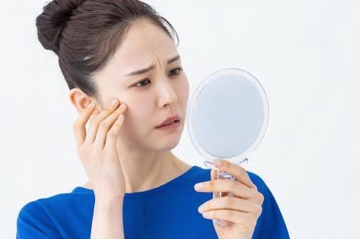 脂漏性角化症は自分で取れる？